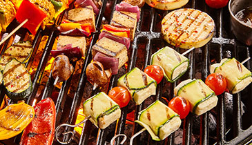 The Ultimate Plant-Based Grilling Guide (Avocados, Peaches, Asparagus, & More)