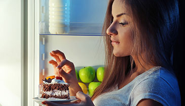 4 Ways to Outsmart a Craving