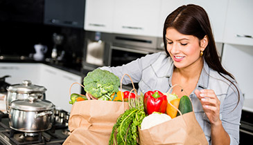 How to Shop Yourself Healthy